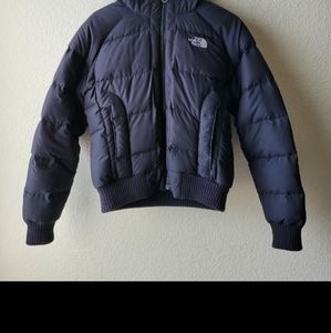 Black north face puffer